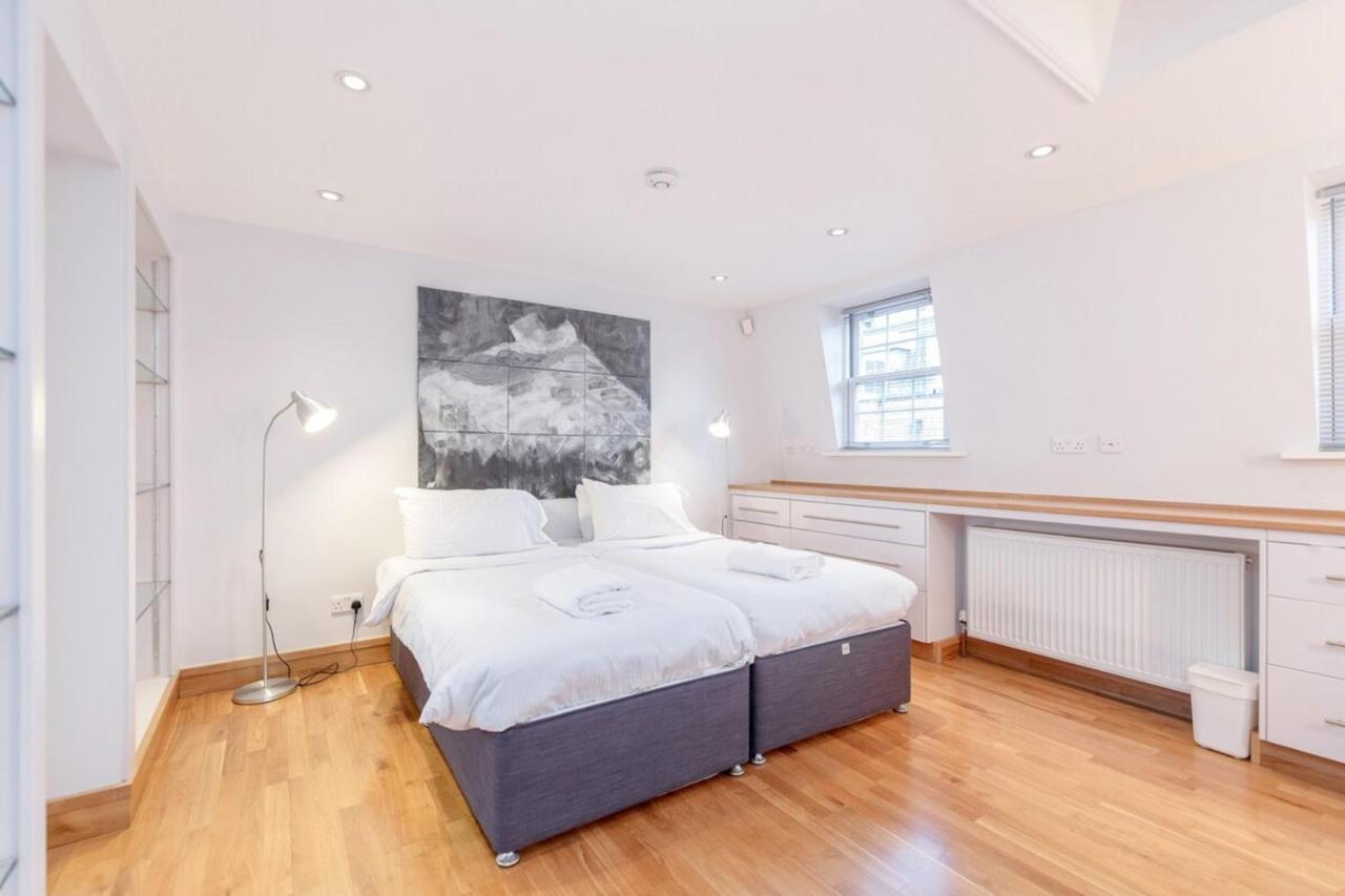 Beautiful 1 Bedroom Apartment In Victoria Londra Esterno foto