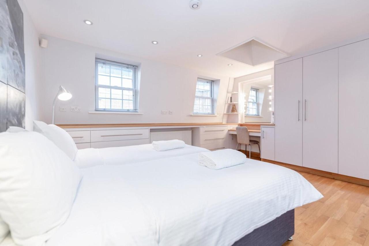 Beautiful 1 Bedroom Apartment In Victoria Londra Esterno foto